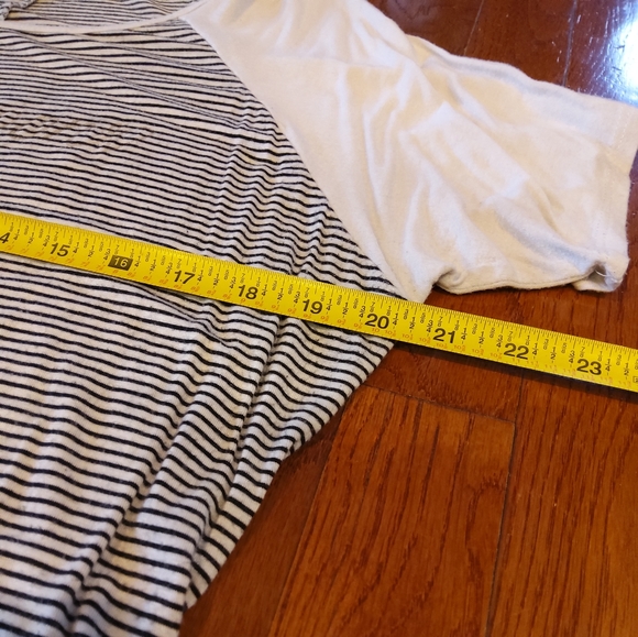 Maternity Top - Picture 8 of 8